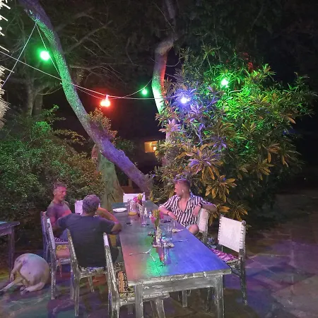 Villa Firefly Eco Retreat à Shimoni Extérieur photo