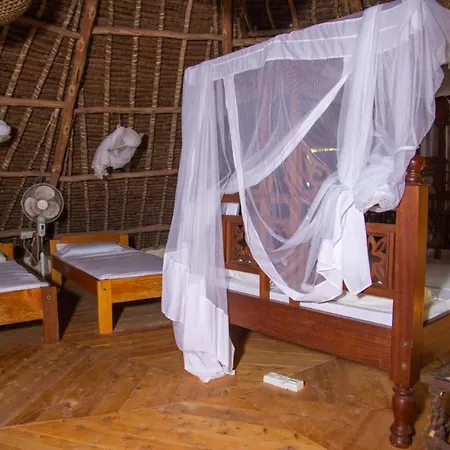 Villa Firefly Eco Retreat à Shimoni Extérieur photo