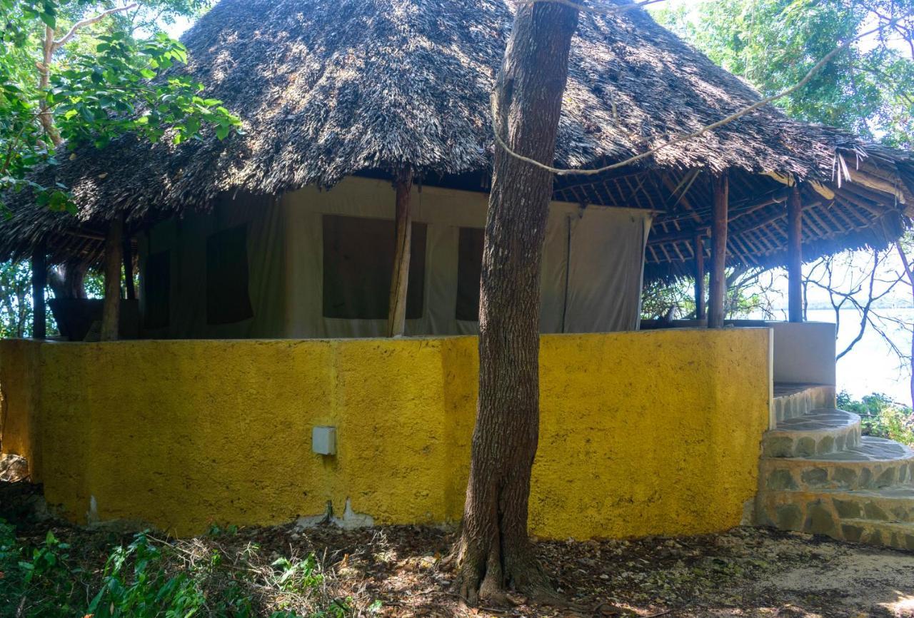 Firefly Eco Retreat Lodge Shimoni