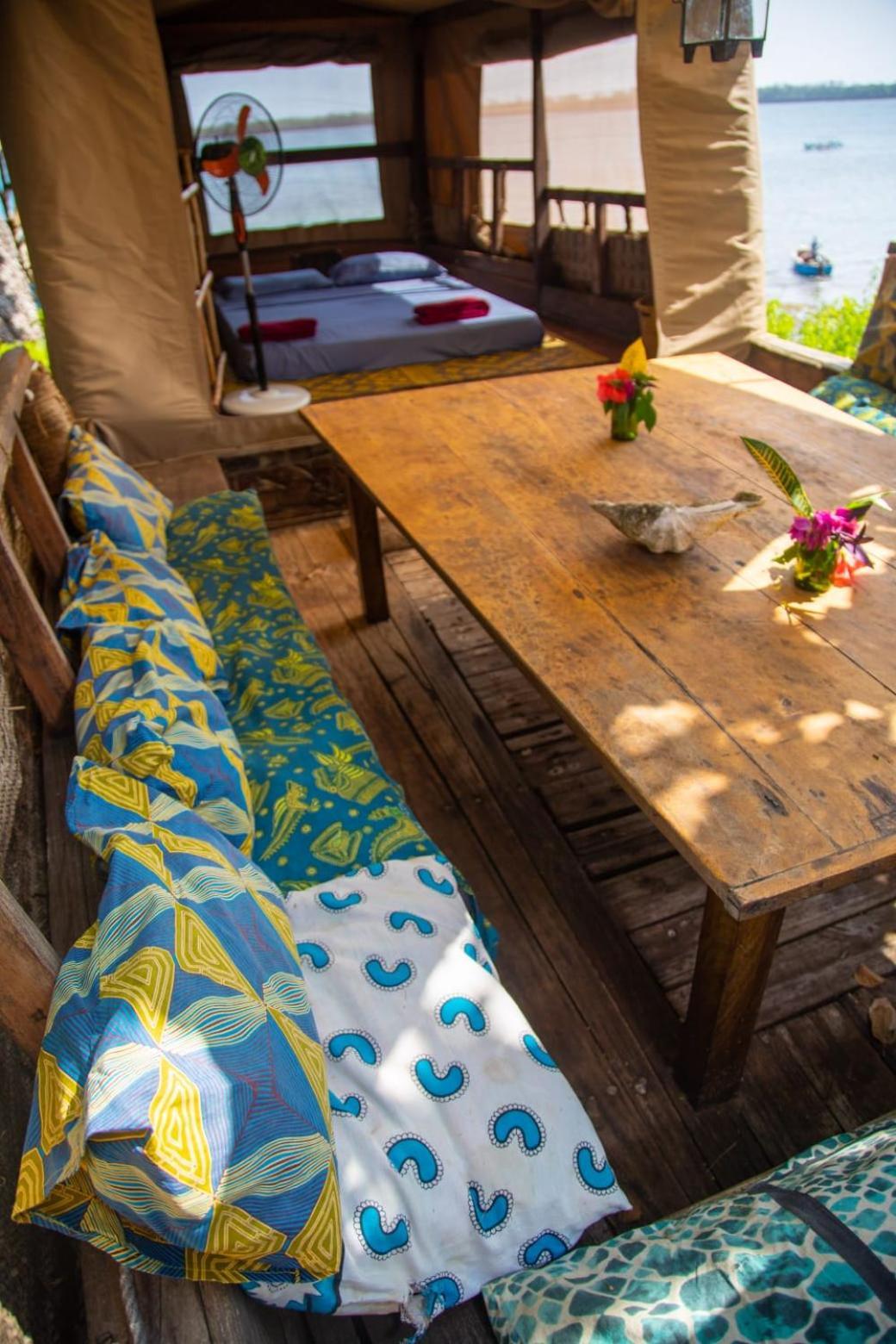 Firefly Eco Retreat * Шимони