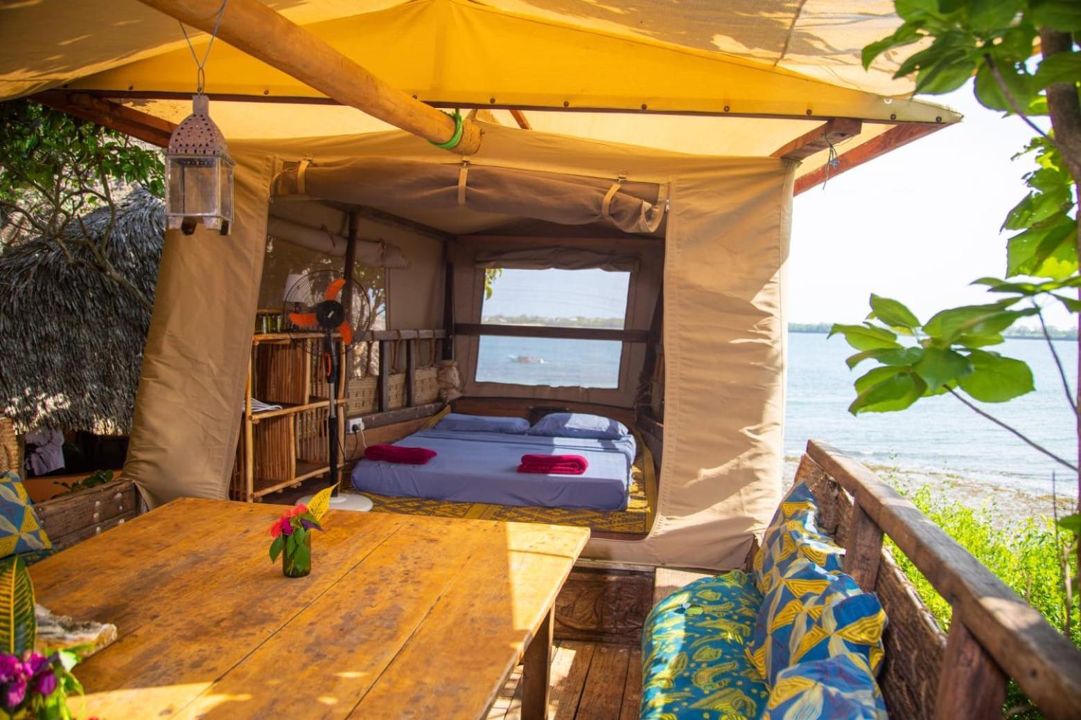 Lodge Firefly Eco Retreat Shimoni