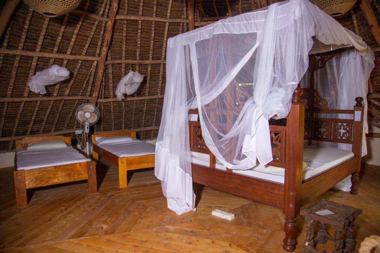 Firefly Eco Retreat Lodge
